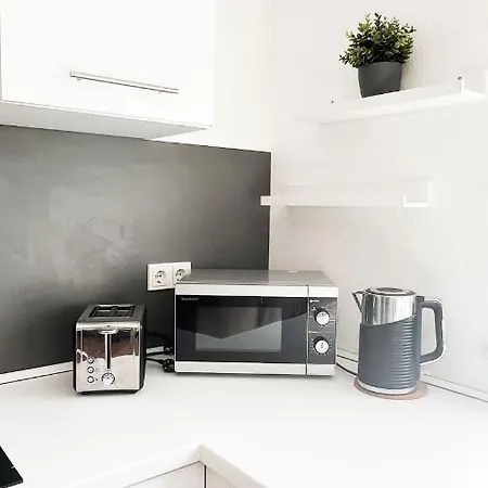 2 Zkb In Kueche - Parken - Grosser Tv Appartement